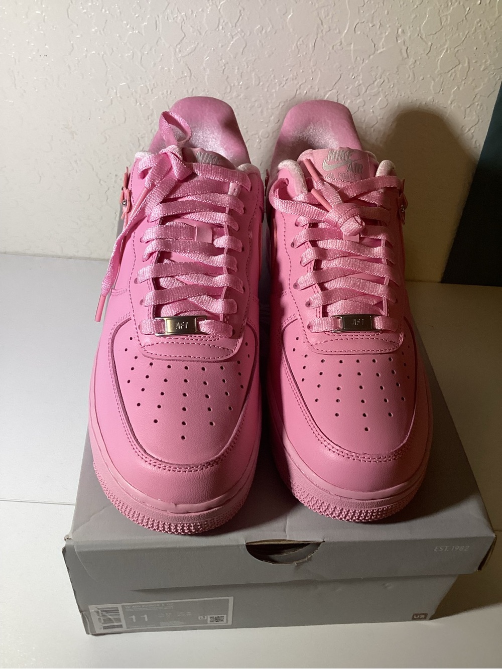 Nike Pink Women's Low-Top Athletic Sneakers - Picture 9 of 10